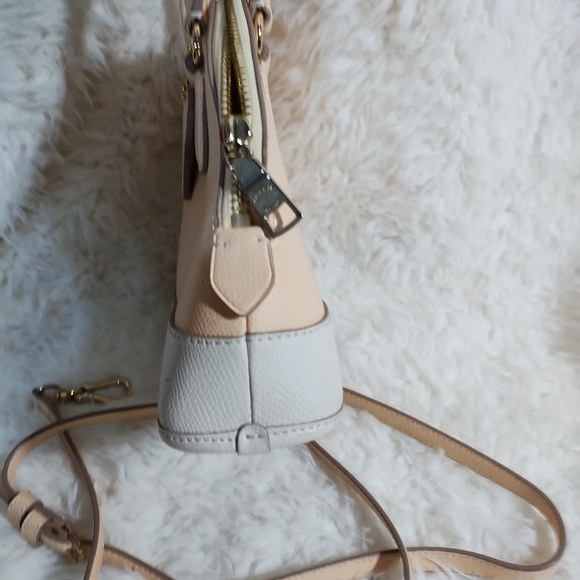 COACH purse - Picture 5 of 11